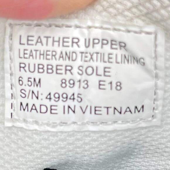 Tory Burch Sport Womens Sneaker Trainer Ruffle Metallic Green Leather Size 6.5 - Picture 12 of 12